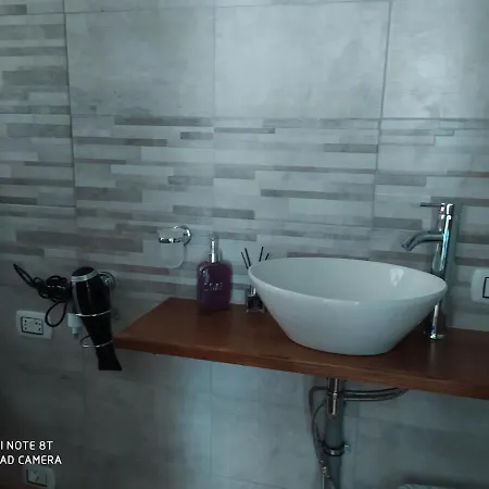 With Private Bathroom 招待所 阿其利亚